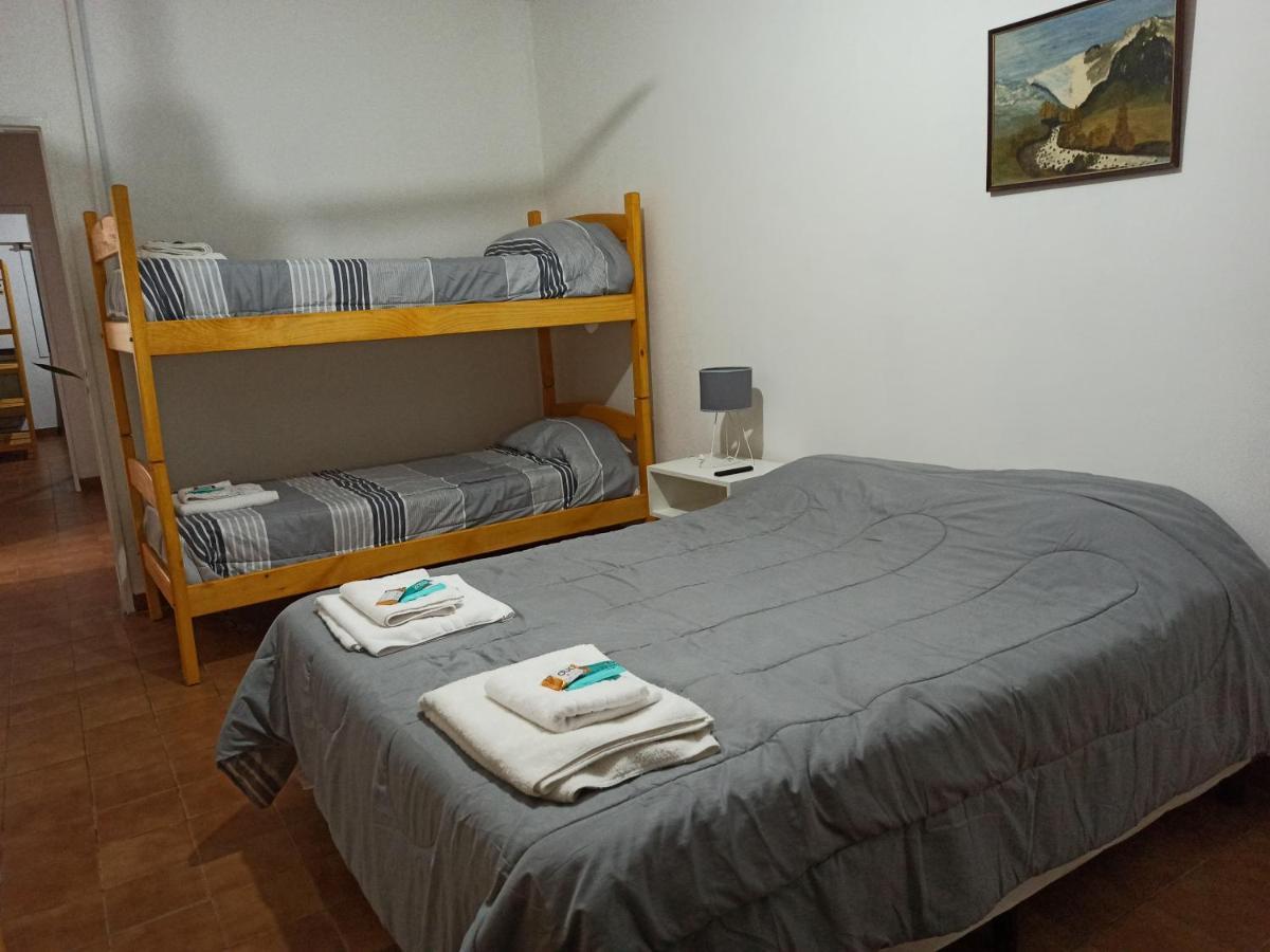 El Faro Hostel Puerto Madryn Ngoại thất bức ảnh